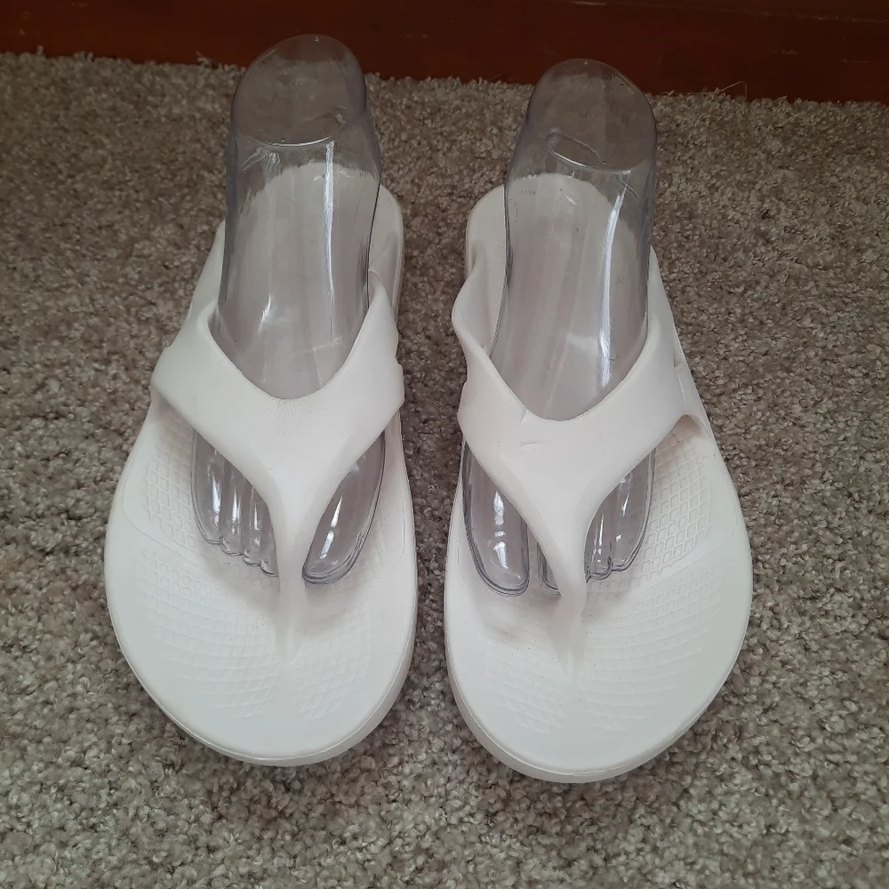 Hurley Injection Flip-flop Cream Cushioned Footbed Slip-on Thong Sandals Size 11